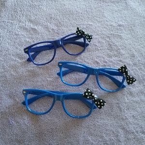 1 Cute Glasses with no lens